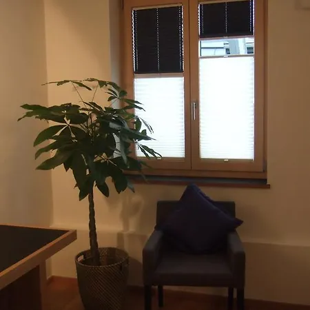 Nadabei Guest house Trier